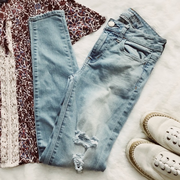 American Eagle Outfitters Denim - American Eagle Hi Rise Distressed Jeggings Vintage